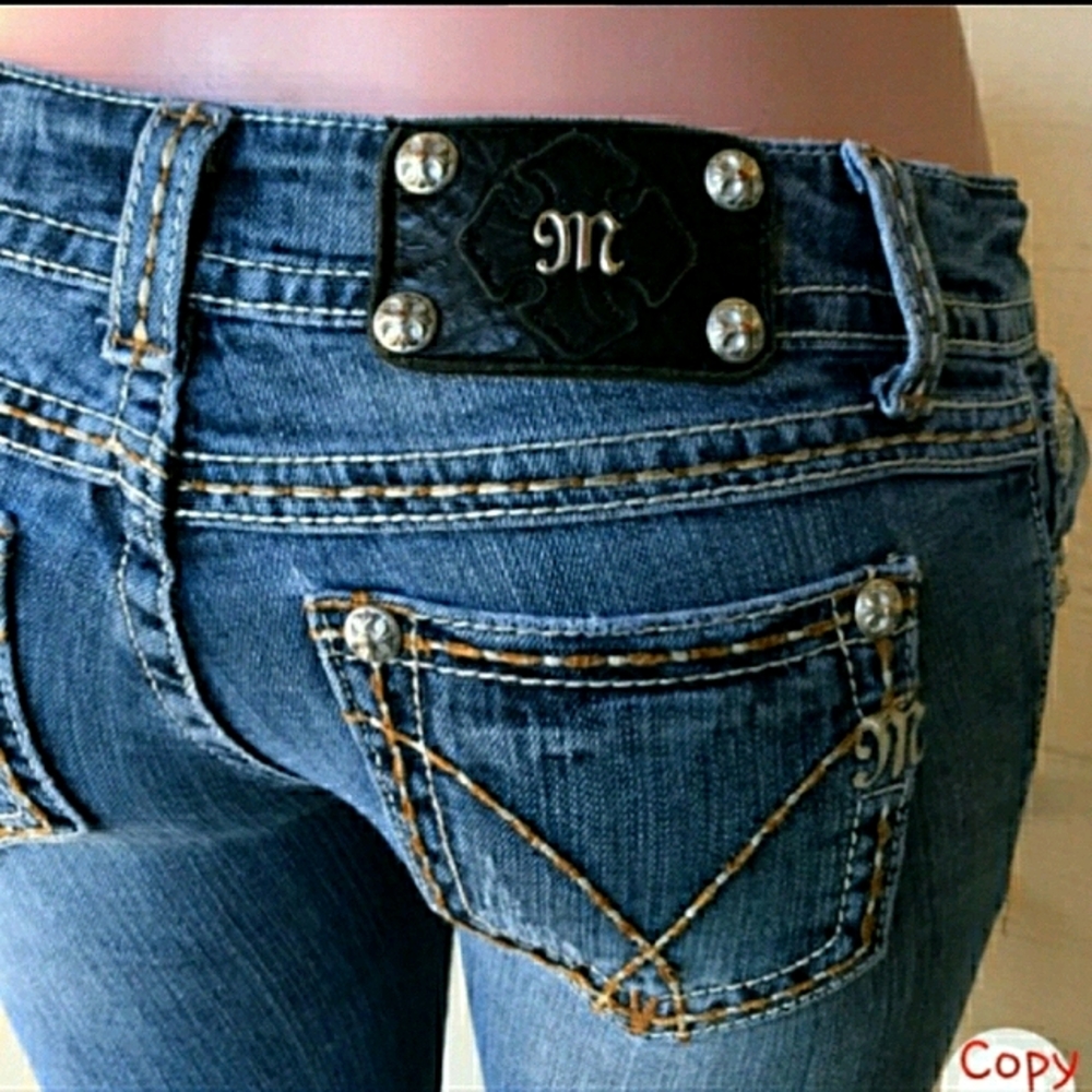 Miss Me Bootcut Jeans - Size 25x34